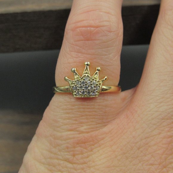 Size 6 Sterling Cubic Zirconia Gem Crown Ring - Picture 2 of 6